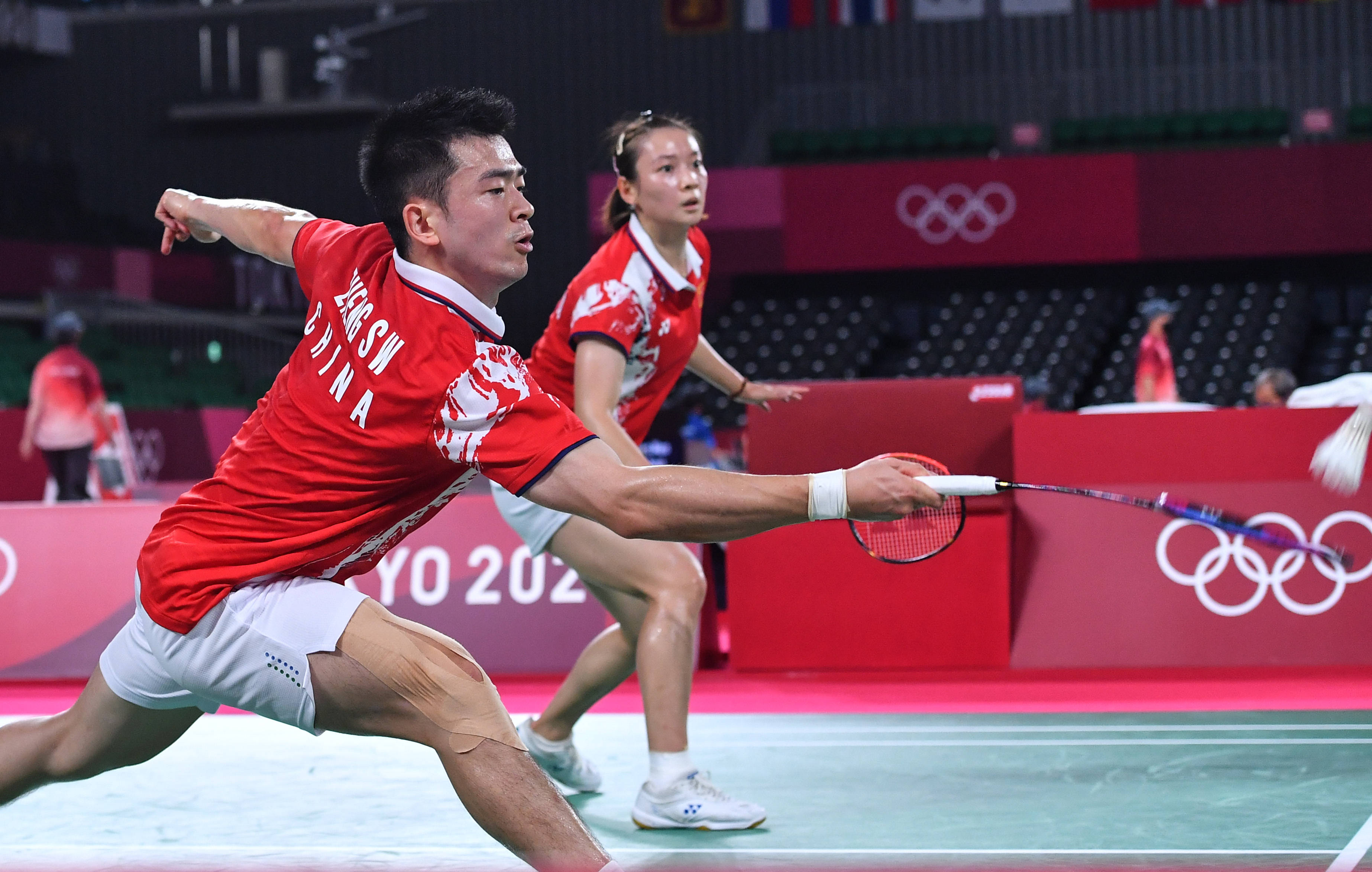 日本队轻取印度队,郑思维点燃赛场 日本队轻取印度队,郑思维点燃赛场