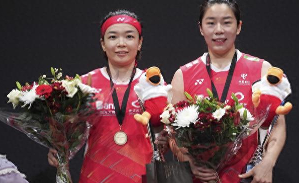 丹麦队完胜法国队，陈雨菲带队取胜