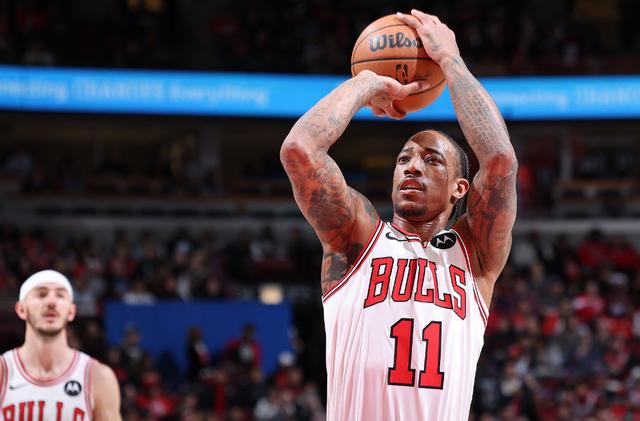 福建队逆转公牛，范弗利特点燃赛场