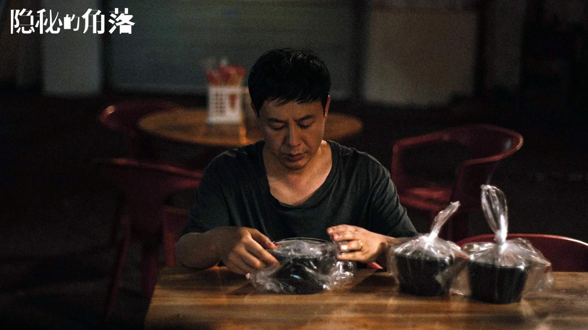 史诗般对决，约基奇惊天50分率黄蜂终结绿军18连胜